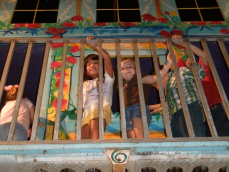 Kasen and Sarah in the fun house